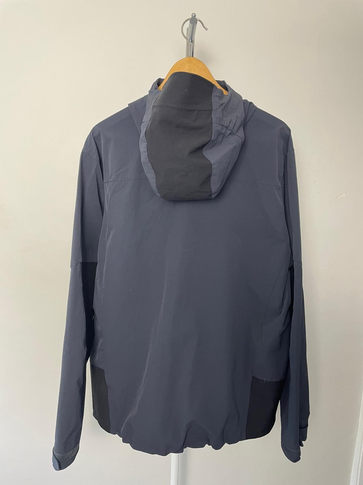 Rab Men's Soft Shell Style Full Zip Hooded Windbreaker Jacket - XL/Extra Large