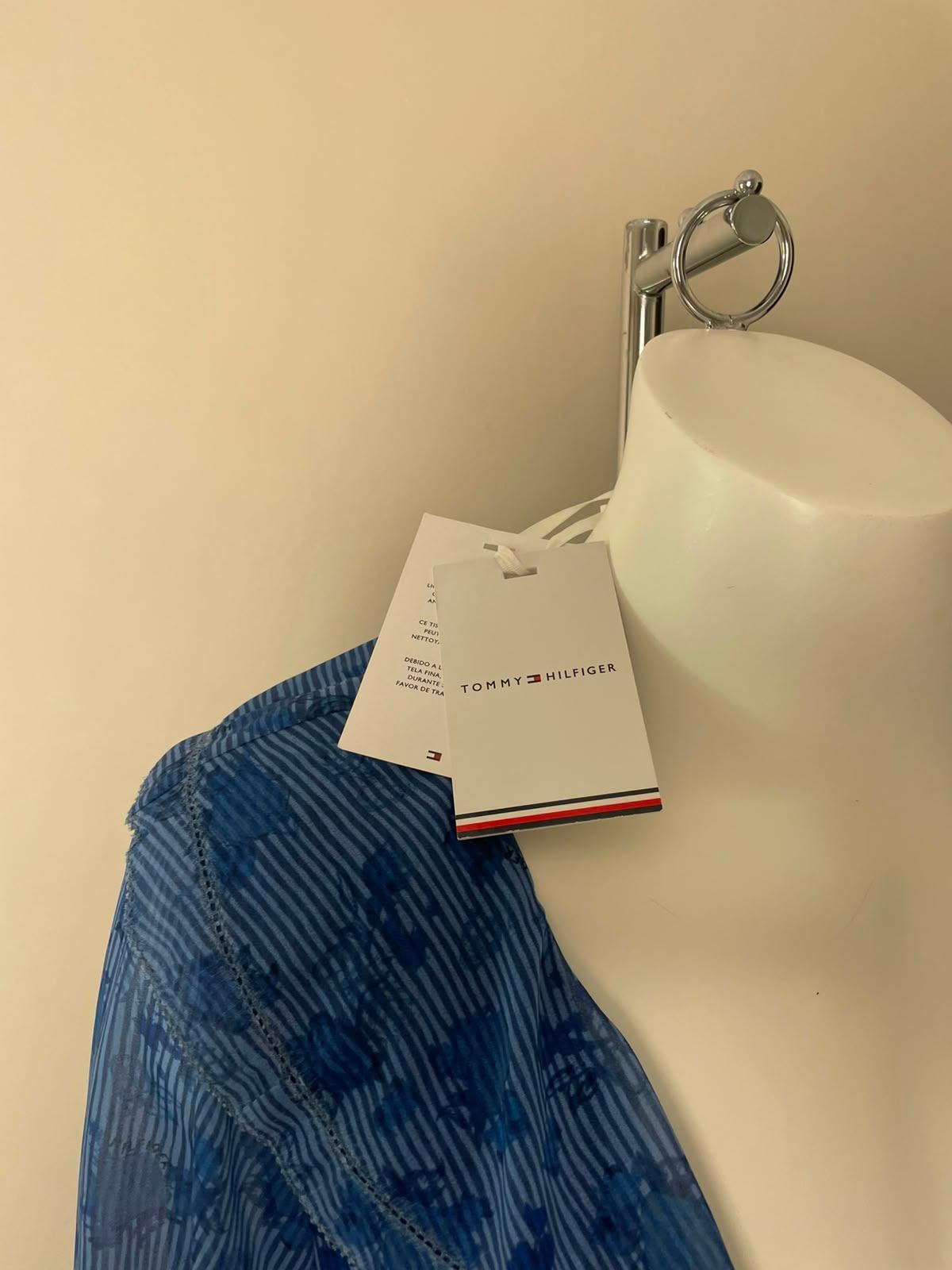 Tommy Hilfiger Women's Frill Neck Printed Maxi Dress - UK 12 - Blue - RRP £230