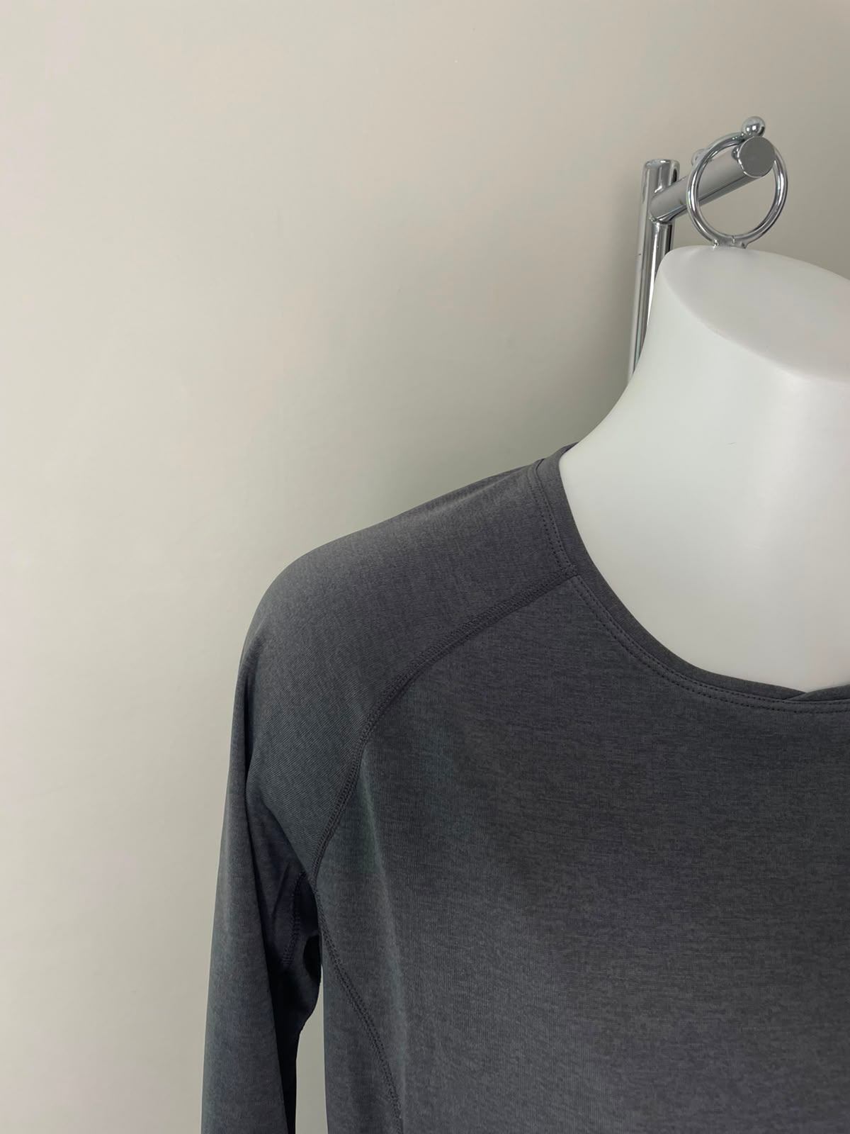 Montane Women’s Long Sleeve Activewear Hiking/Walking Casual Top/T-Shirt - UK 16