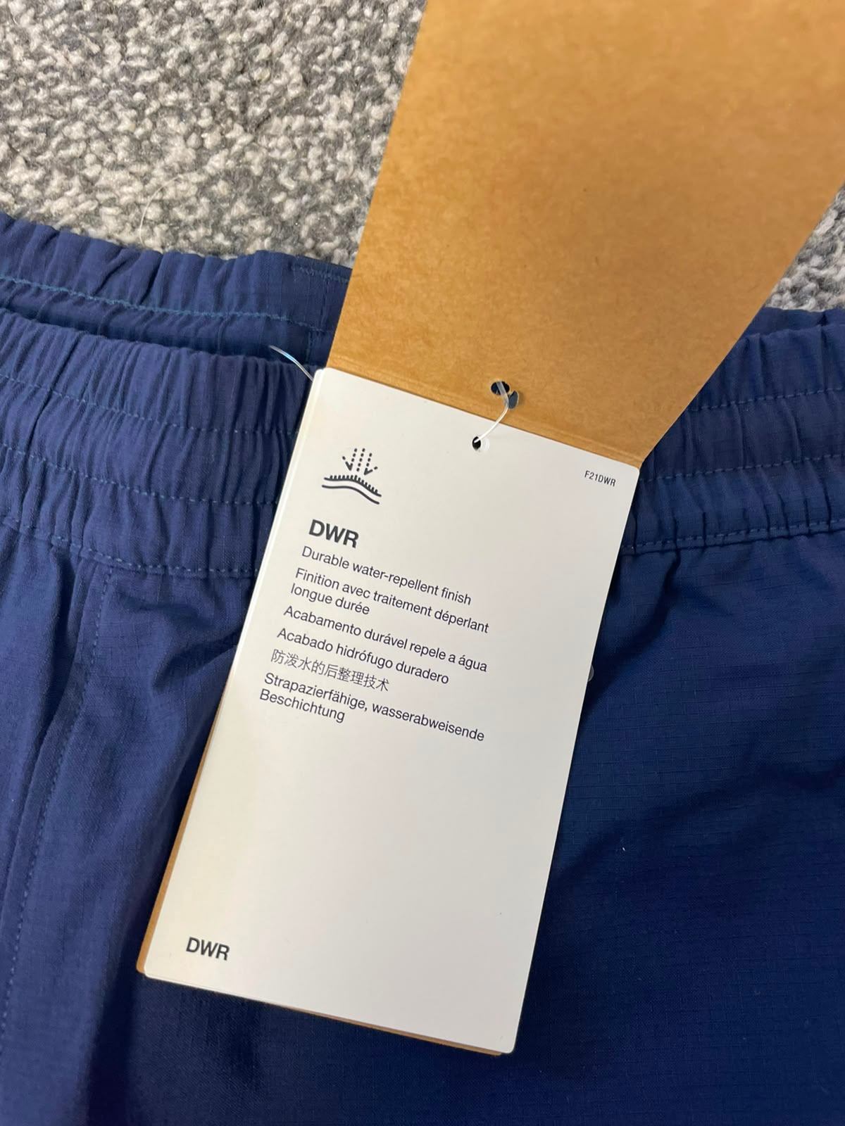 The North Face Men's Navy Casual/Activewear/Hiking Shorts S/Small 30-31 - Navy