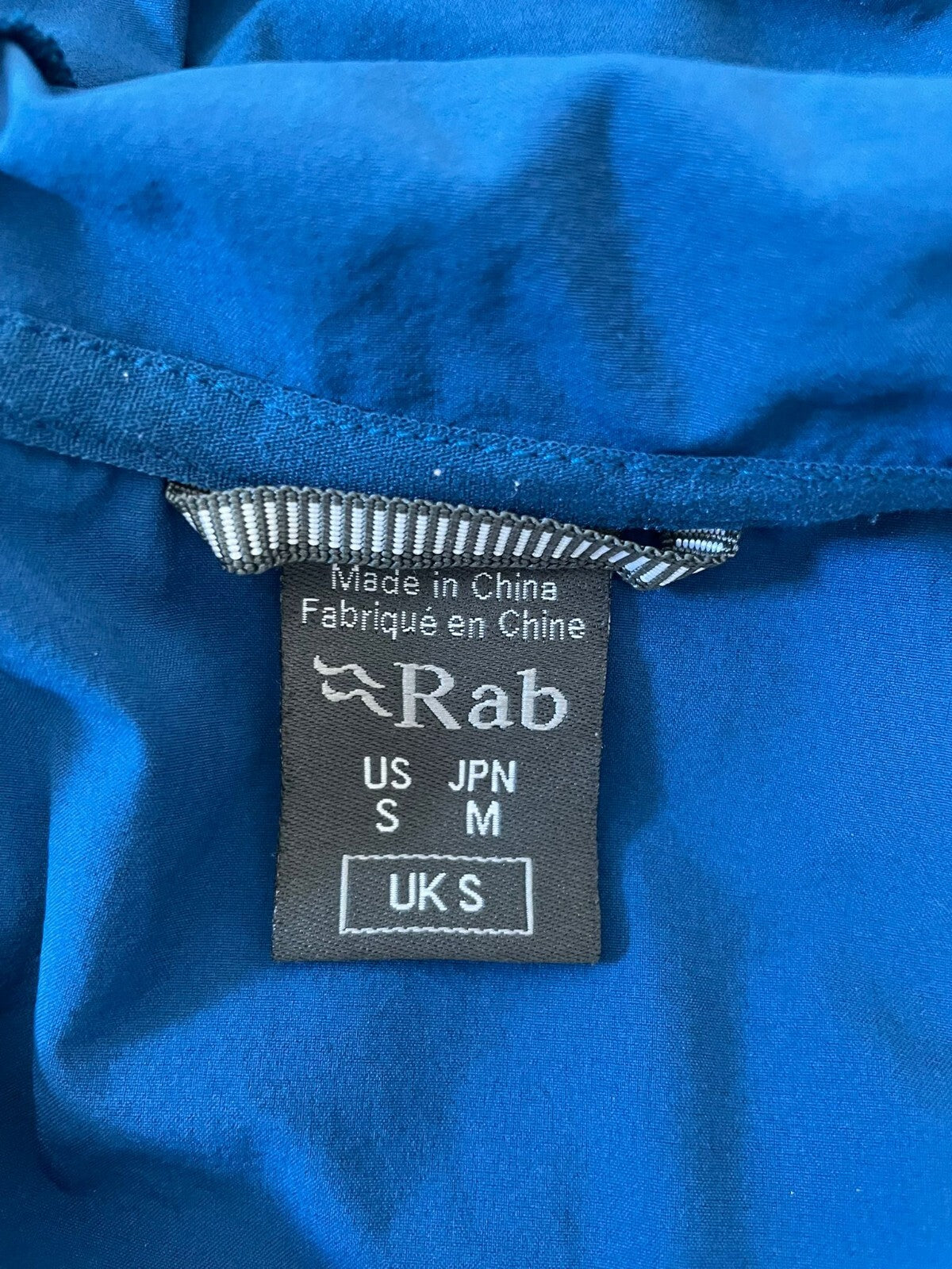Rab Men's Full Zip Hooded Windbreaker Style Lightweight Jacket - S/Small - Blue