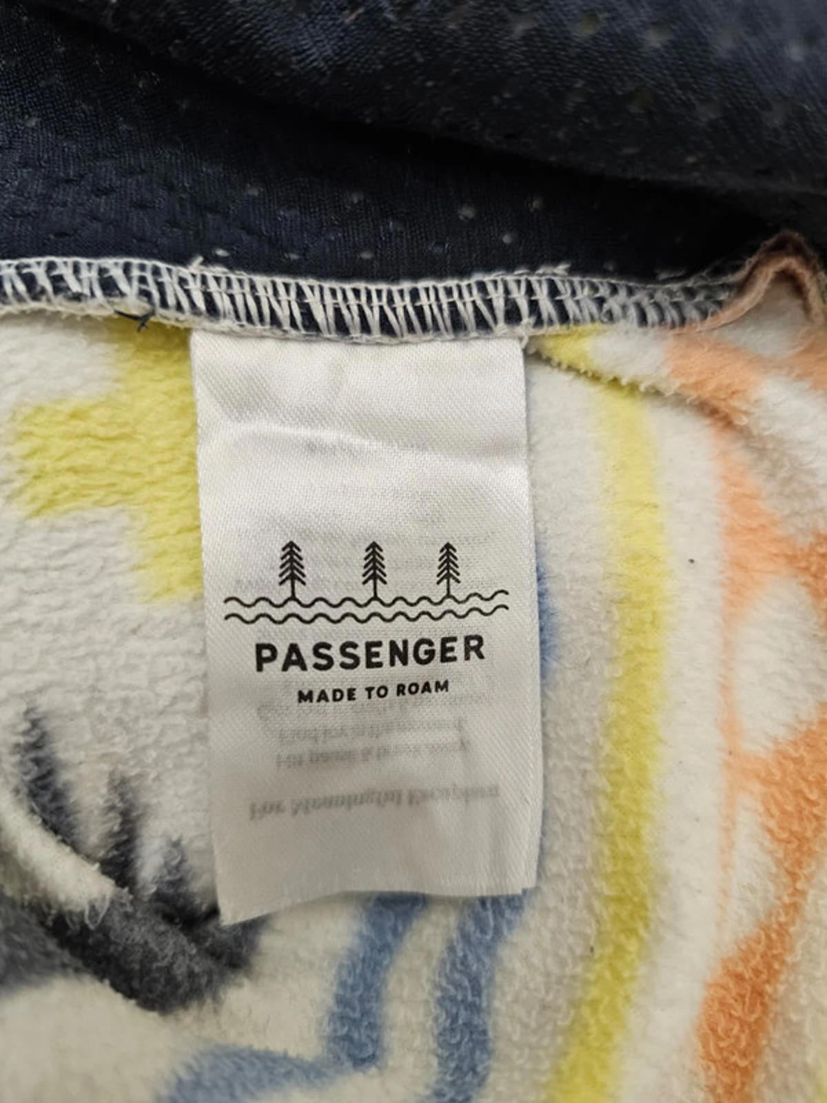 Passenger Womens Aztec Pullover Fleece Hoodie - L/Large - Multicolour