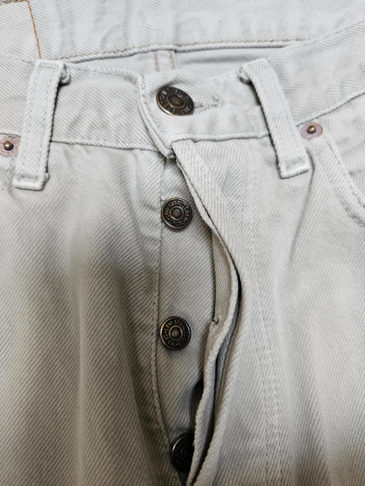 Levi's Vintage Orange Tab Jeans 614 02 Regular Straight Fit W31/34L Denim