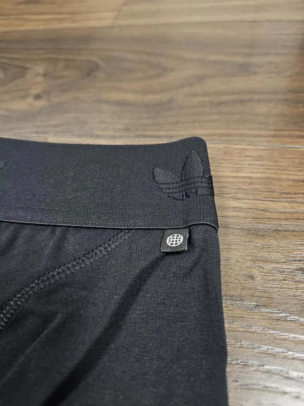 Adidas Originals Luxe Lounge Legging Shorts - UK 8 - Black