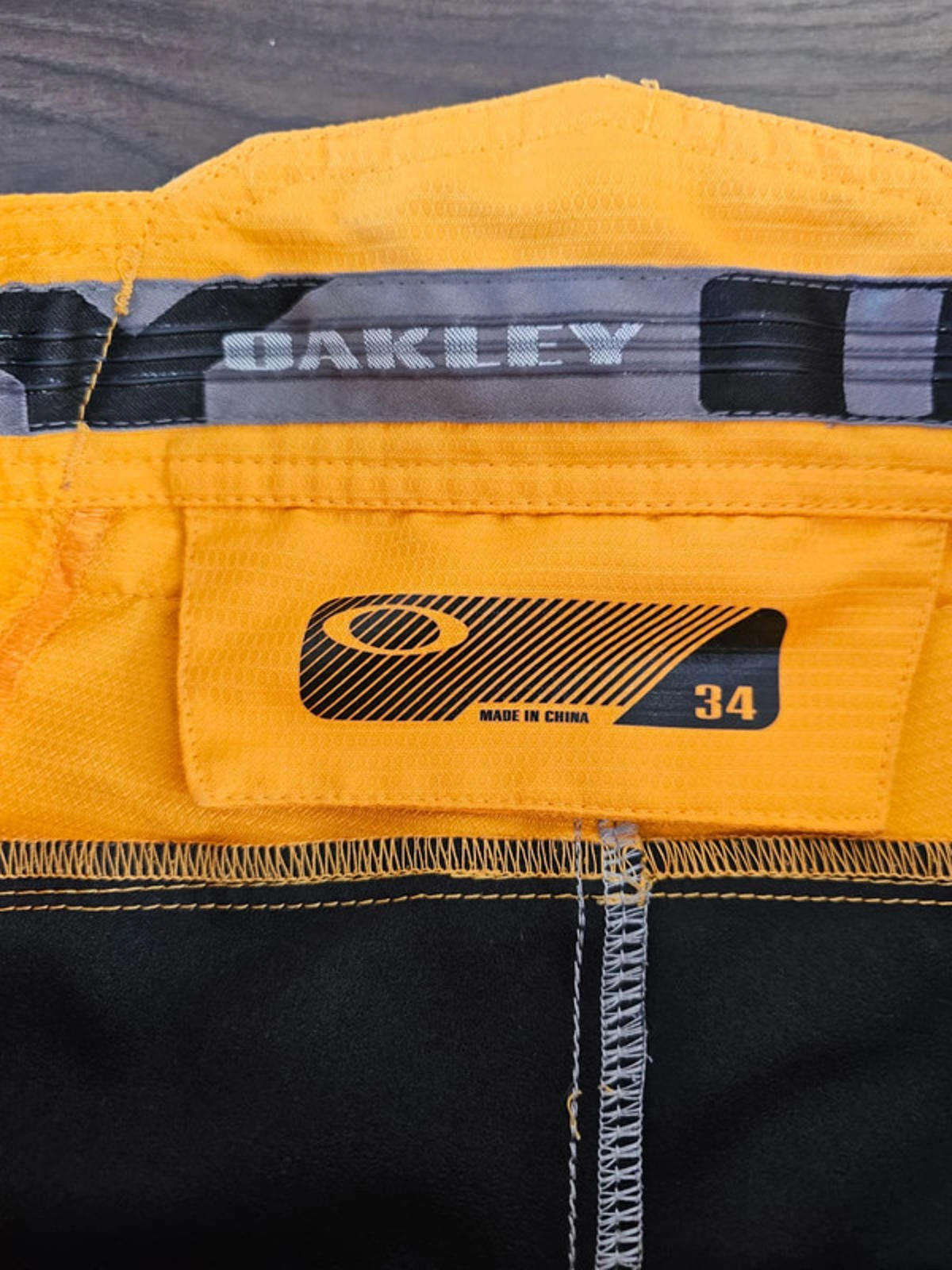 Oakley Mens Y2K 2000's Factory Pilot Shorts - 34 - Activewear Mountain Biking Snowboard/Ski