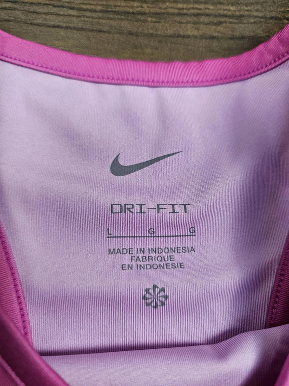 Nike Pro Training Womens Dri-Fit Activewear/Gym Bundle - Vest Top Booty Shorts