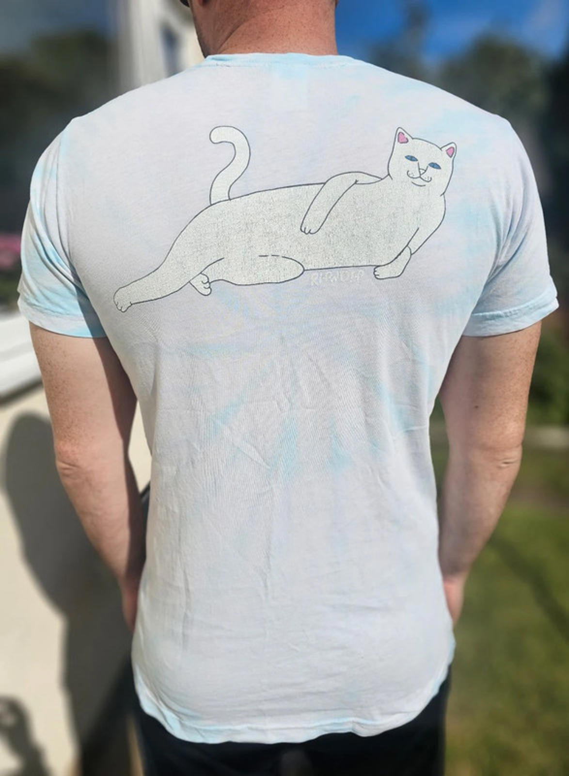 Ripndip Unisex Short Sleeve 'Lying Cat' Big Print Short Sleeve T-Shirt - M