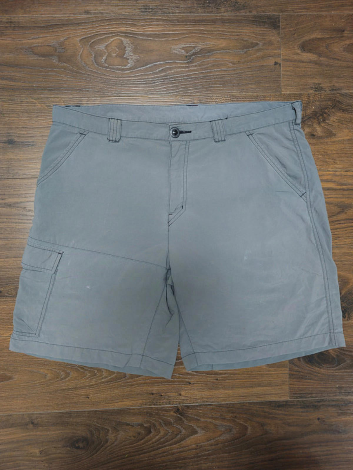 Columbia Omni-Shade Washed Grey Activewear Hiking Sports Cargos Shorts - W38/L9