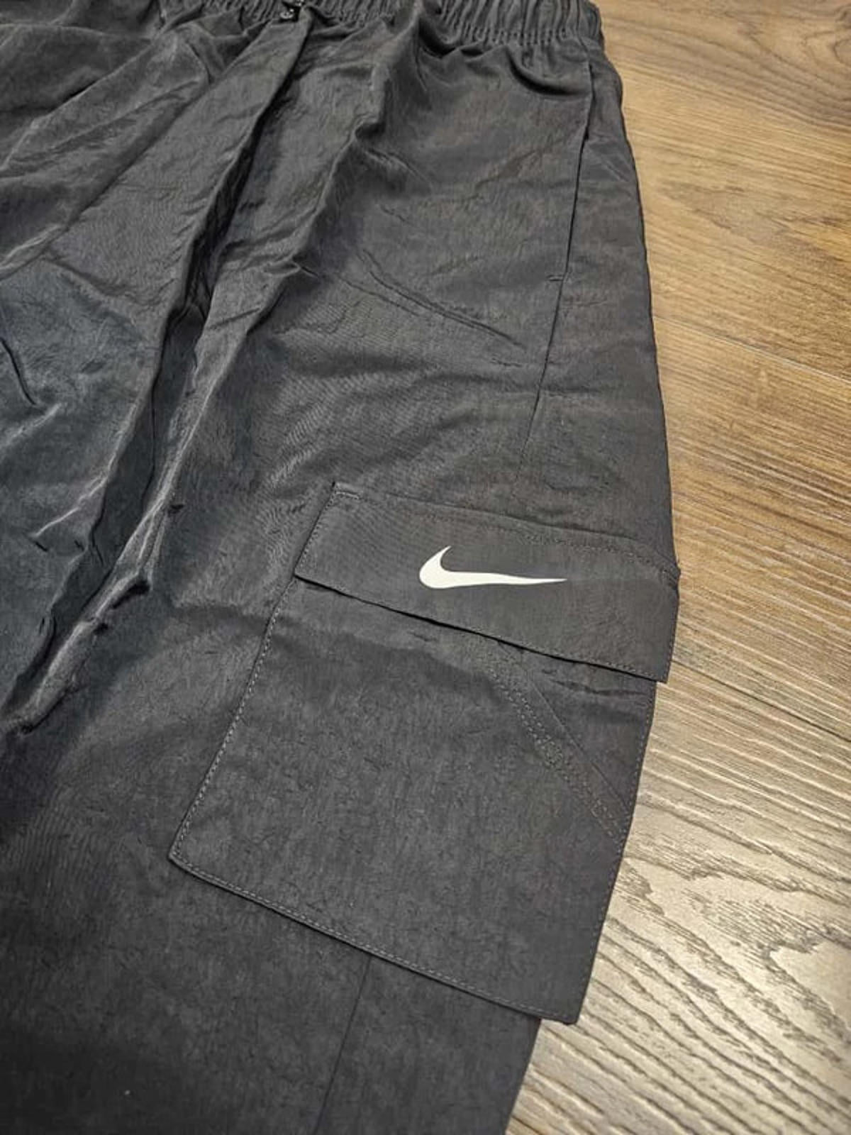 Nike Womens Black High-Rise Woven Cargo Pants/Trousers - S Small