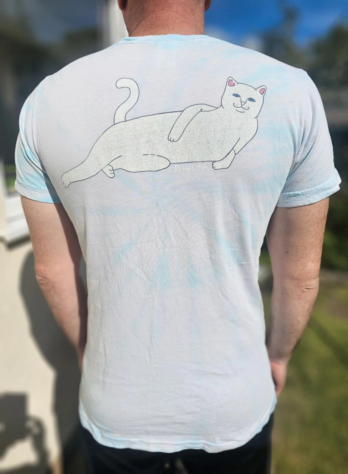 Ripndip Unisex Short Sleeve 'Lying Cat' Big Print Short Sleeve T-Shirt - M
