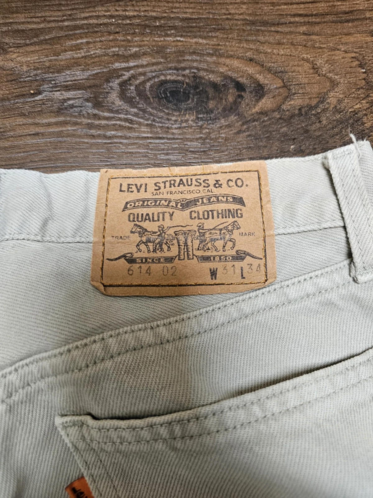 Levi's Vintage Orange Tab Jeans 614 02 Regular Straight Fit W31/34L Denim