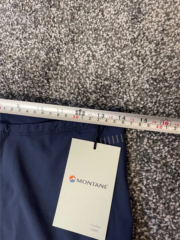 Montane Men’s Running Trail Shorts/Tights - M/Medium - Navy